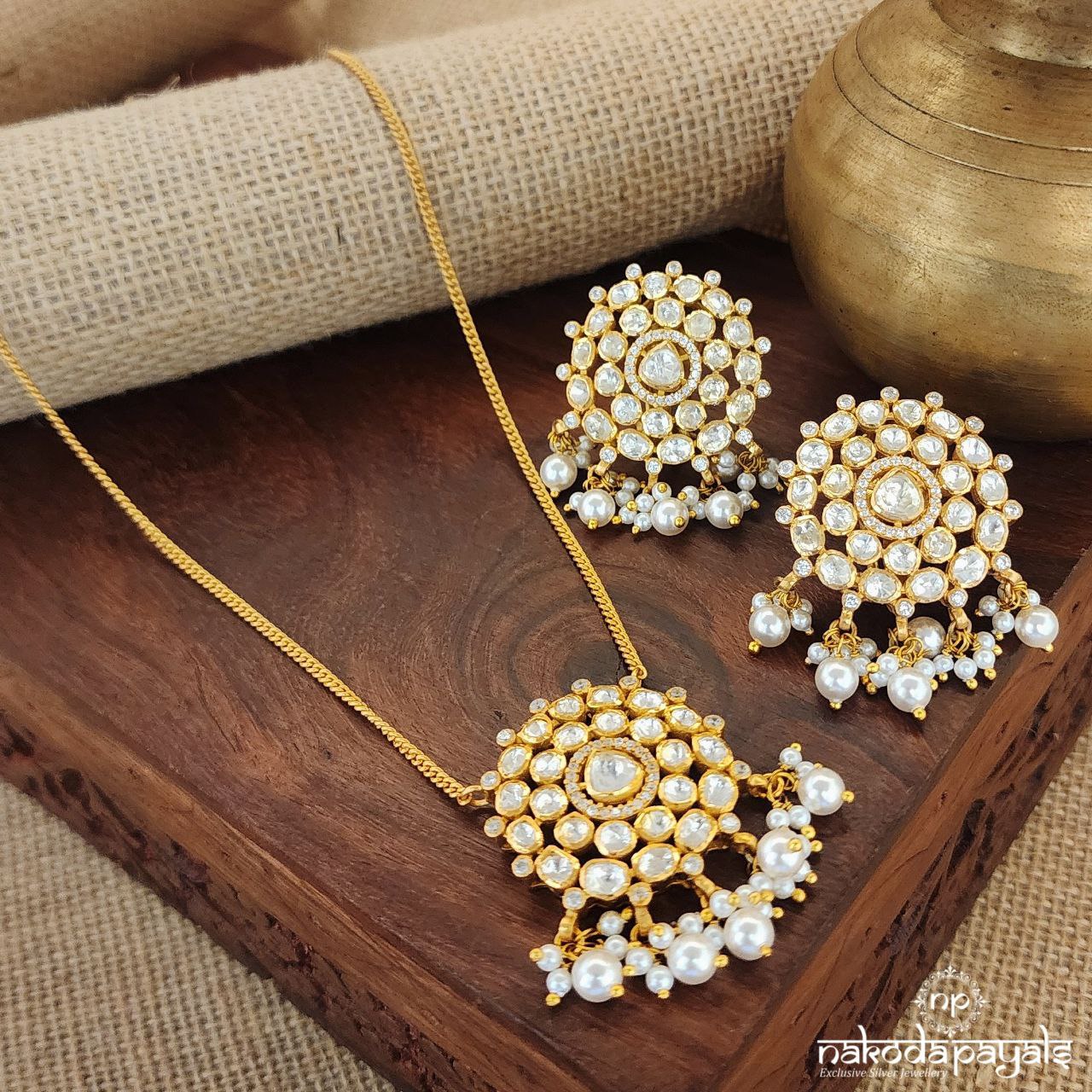 Moissanite Neckpiece With Earrings (Gn8171)