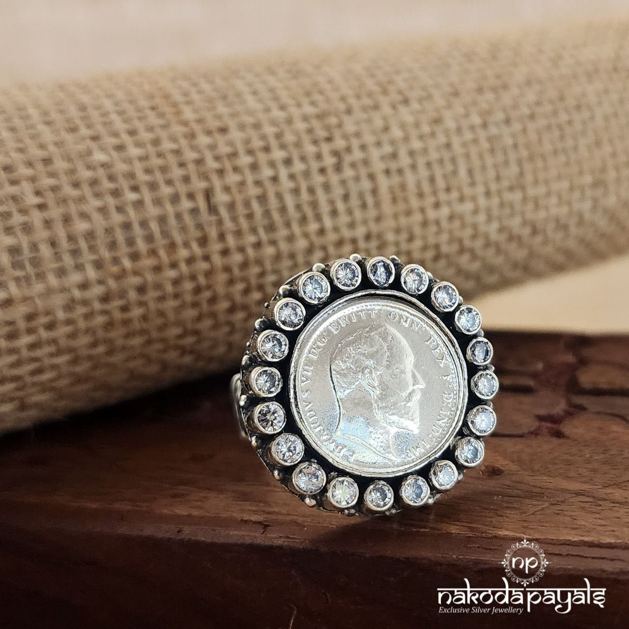 Vintage Coin Finger Ring (F2527)