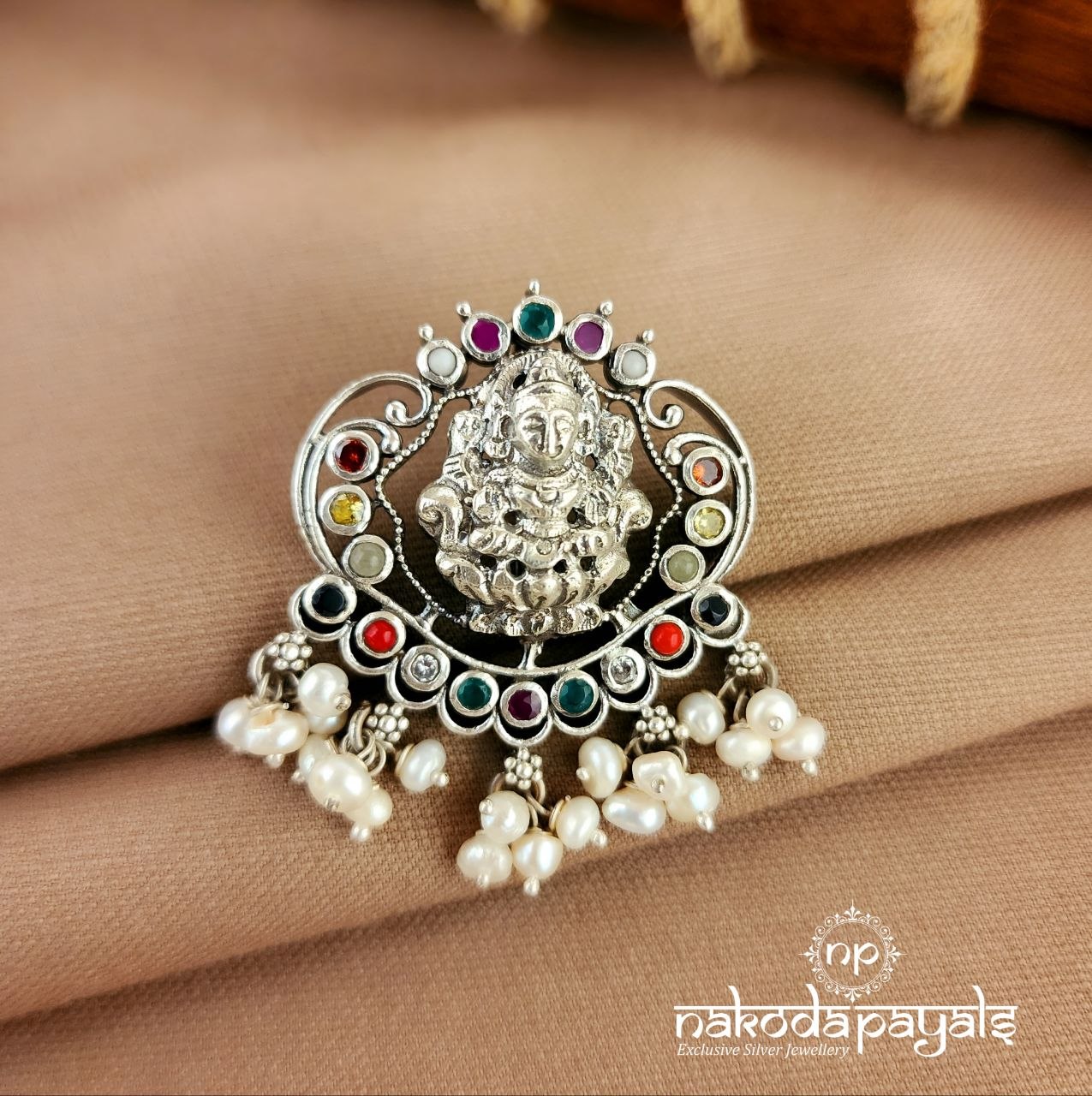 Navaratna Pearled Pendant (P2598)