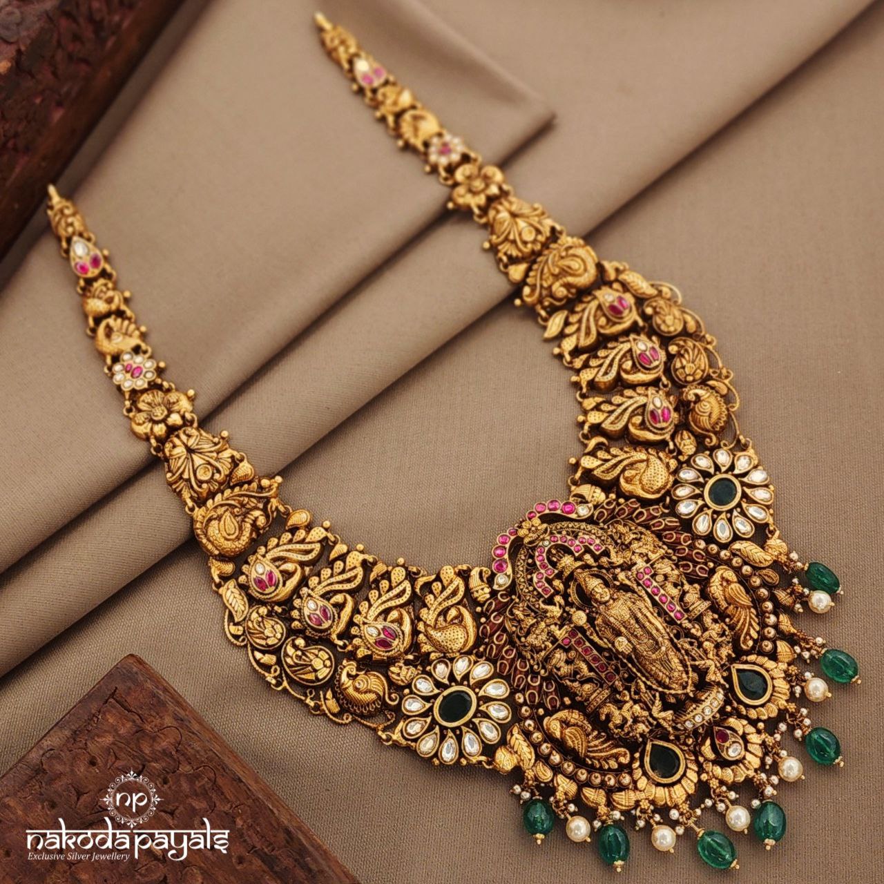 Venkateshwara Coral Neckpiece (Gn9865)