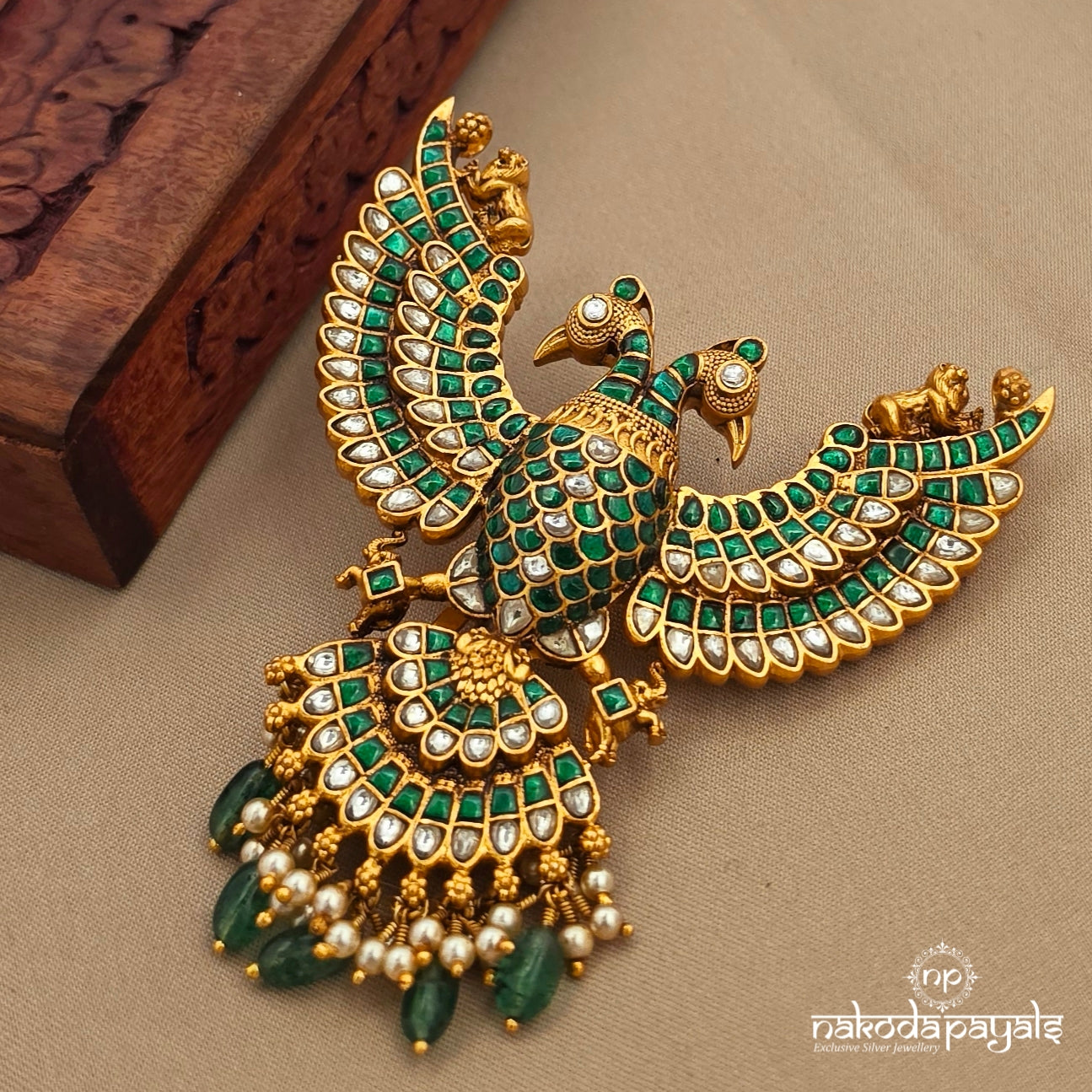 Green Pearly Gandaberunda Kundan Pendant (Gp2403)