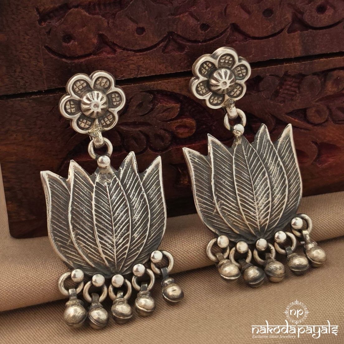 Stunning Lotus Chandbali (C4204)