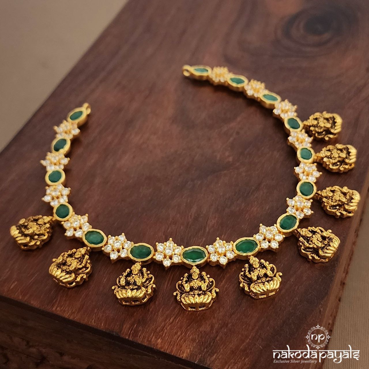 Green Lakshmi Neckpiece (Gn9934)