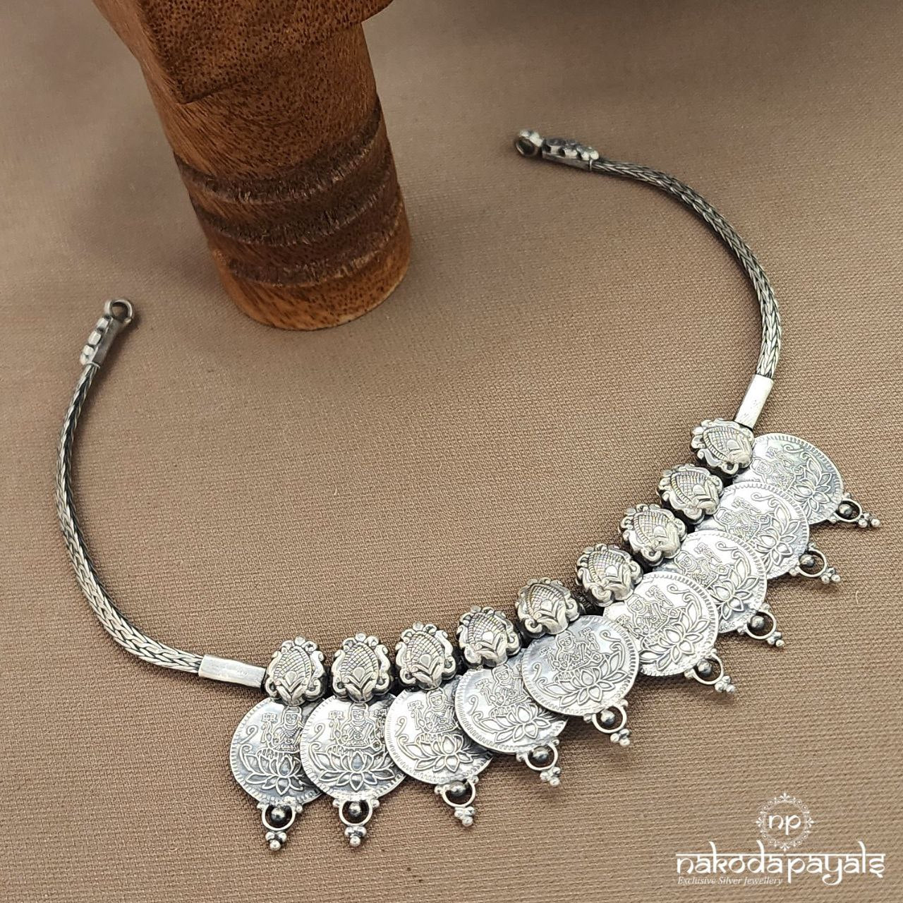 Oxidised Kamal Lakshmi Neckpiece (N11120)