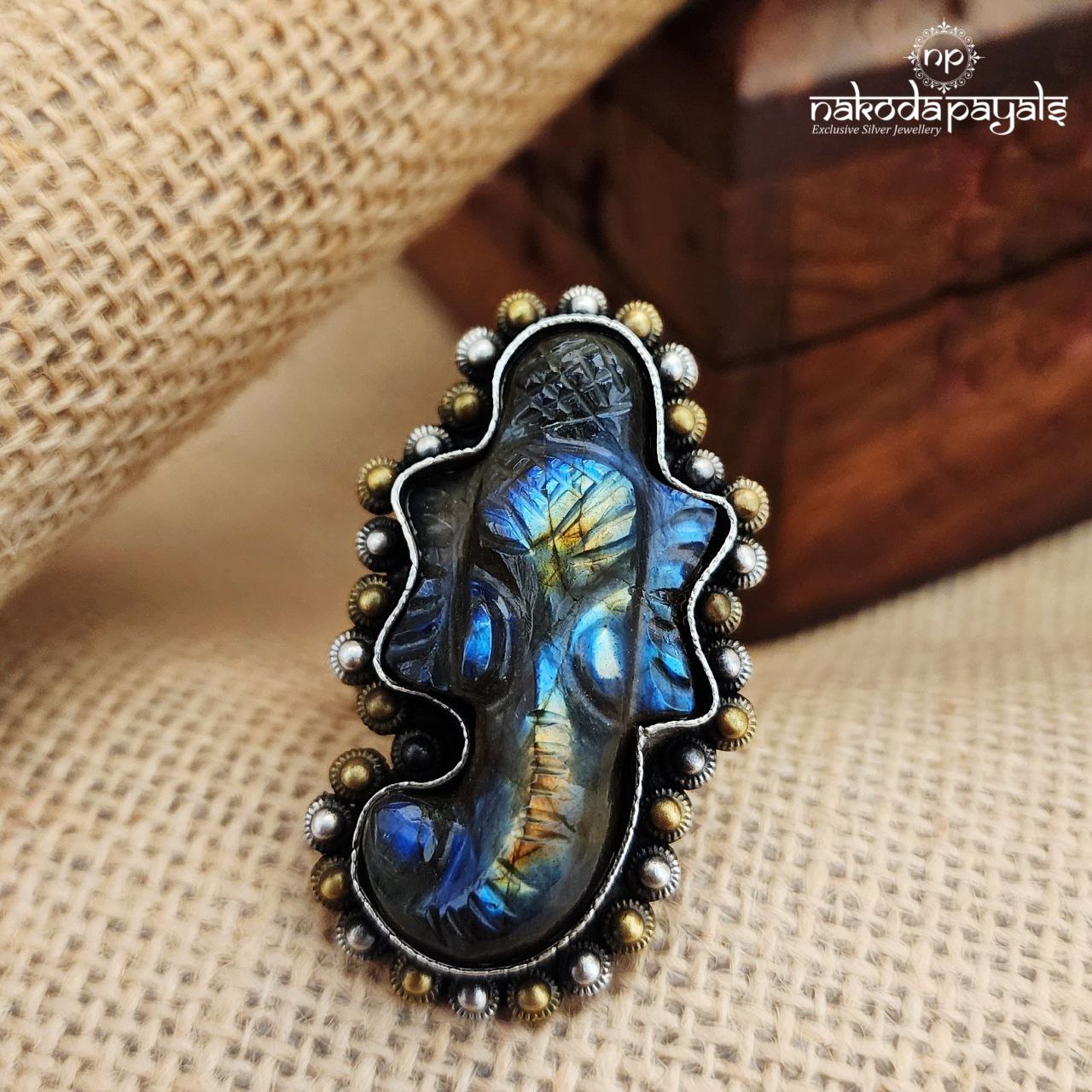 Ganesha Blue Finger Ring (F2498)