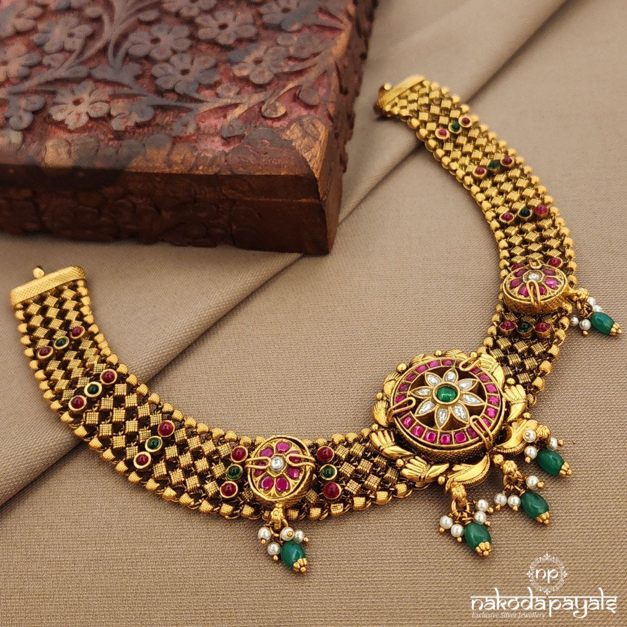 Circular Kemp Kundan Neckpiece (Gn9712)