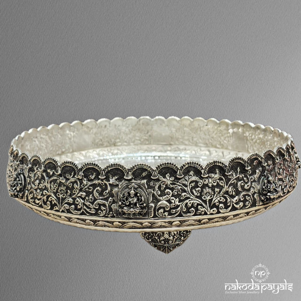 Mesmerizing Floral Chitae Plate (Aa2004)