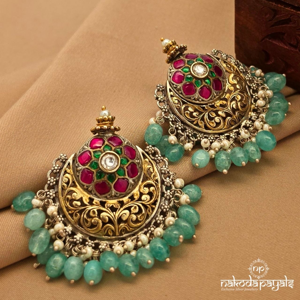 Exquisite Dual Tone Chandbali (C4150)
