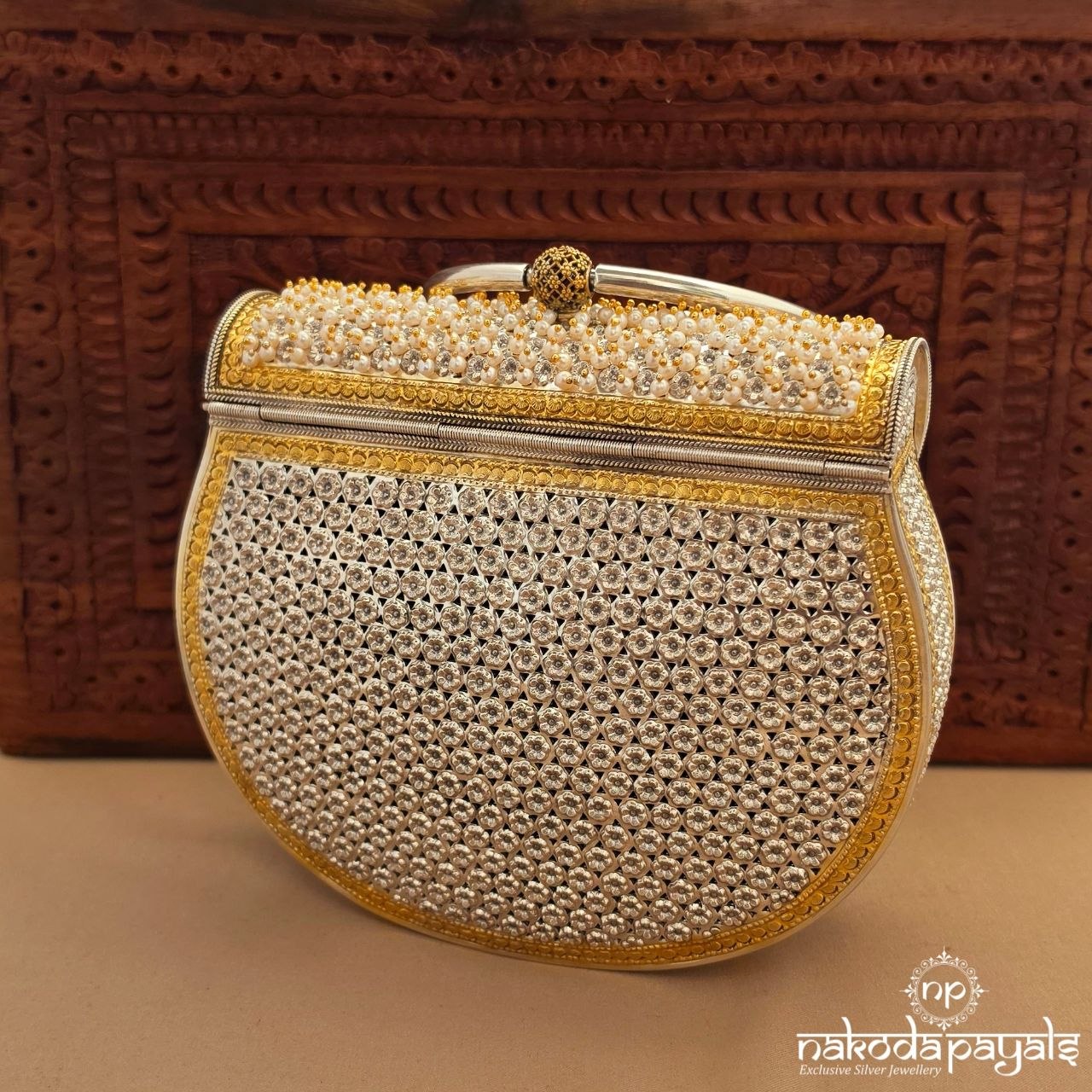 Goddess Lakshmi Dual Tone Moissanite Purse (Esa349)