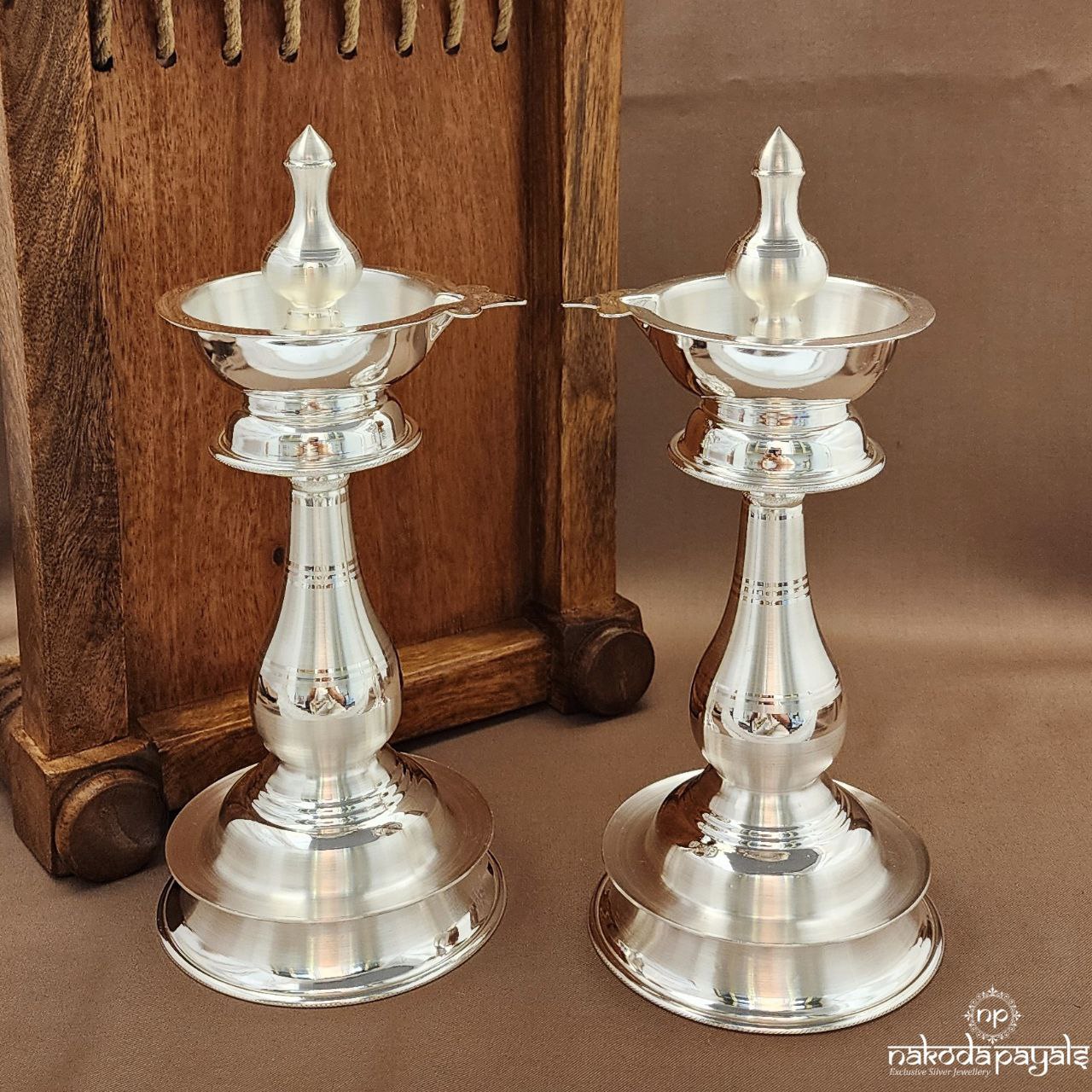 Mogu "9.5 Inch " Deepam Pair (Aa2318)