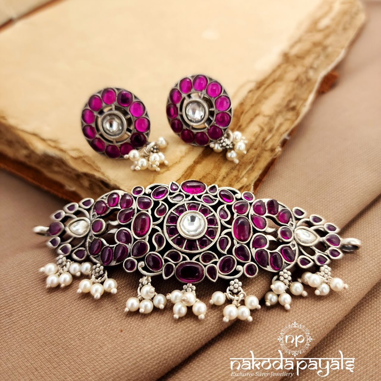Pearl Choker With Earring (N11674)