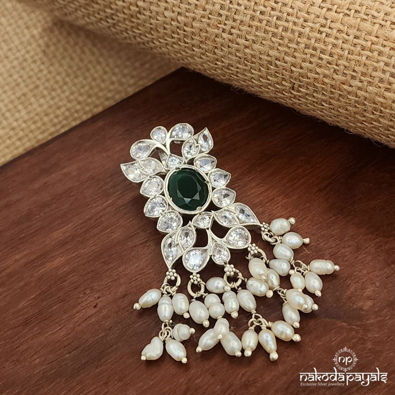 Emerald Spark Pendant (P2509)