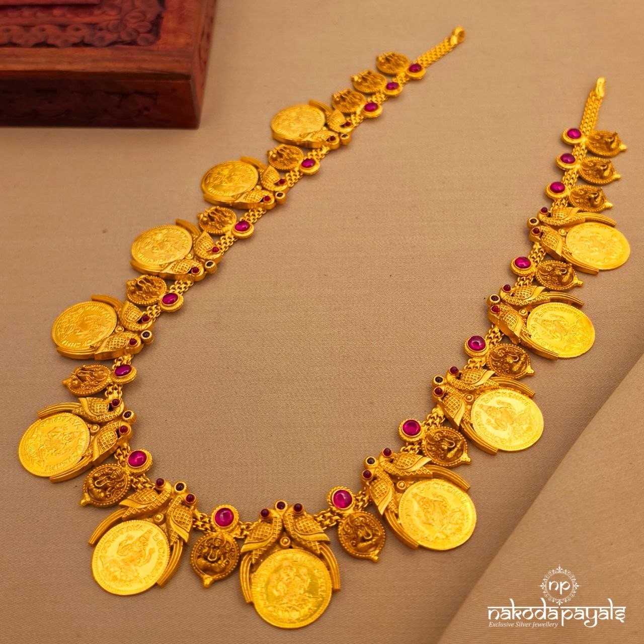 Traditional Lakshmi Neckpiece (Gn10177)