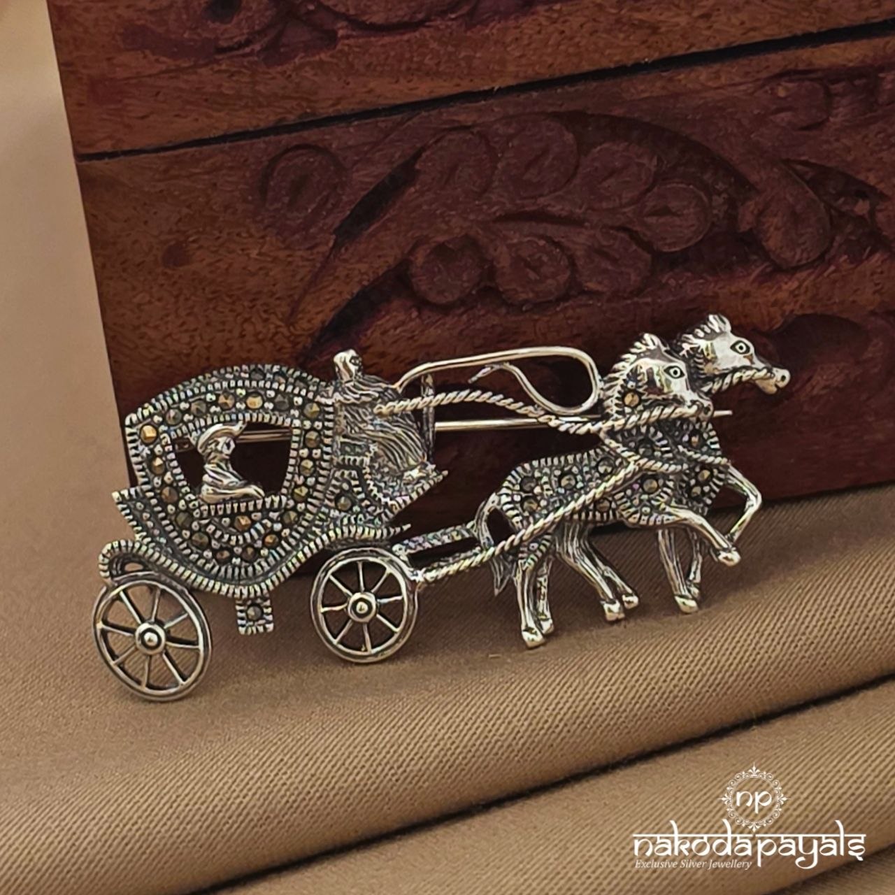 charioteer Marcasite Brooch (St4040)