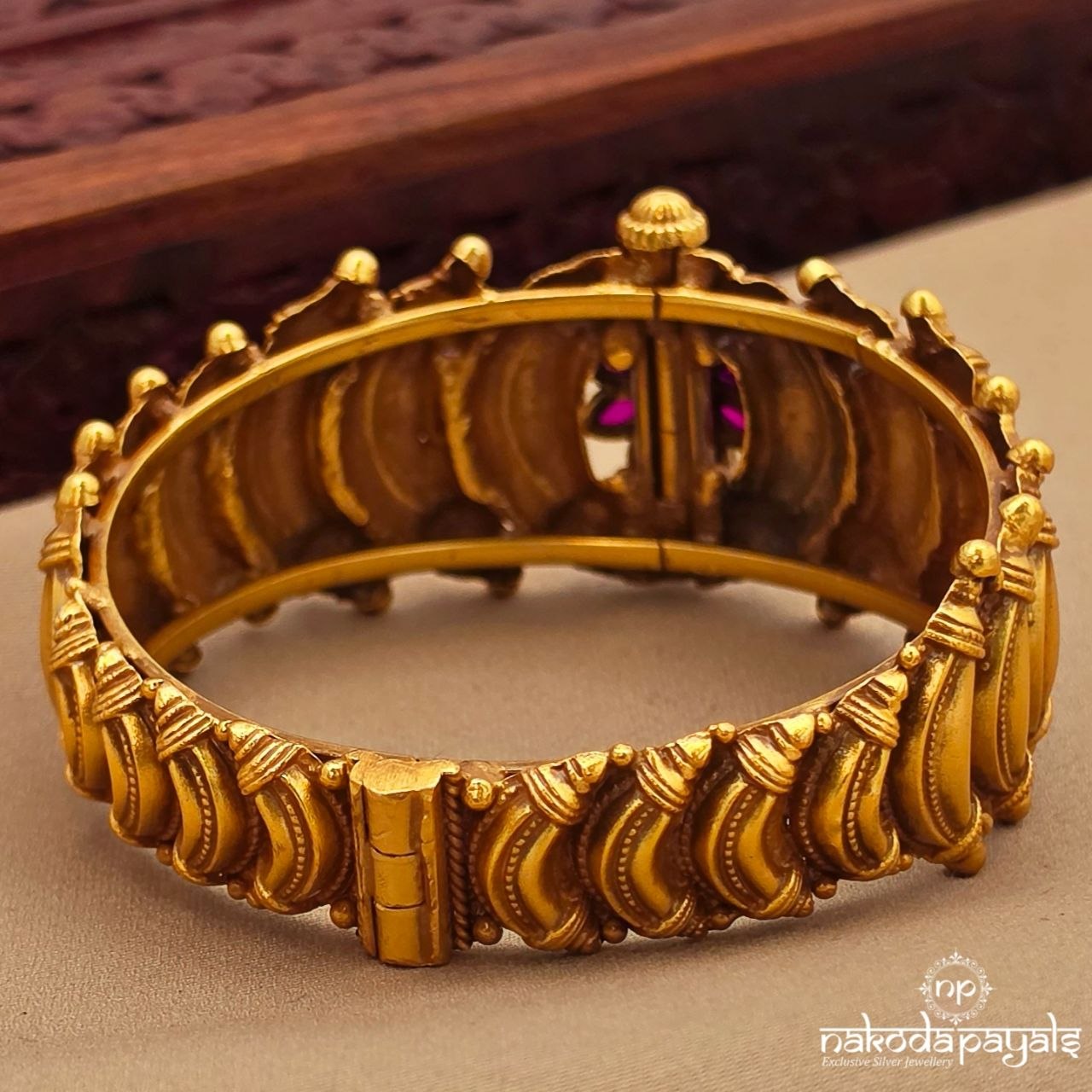 Gorgeous Floral Openable Kada (Gk3327)