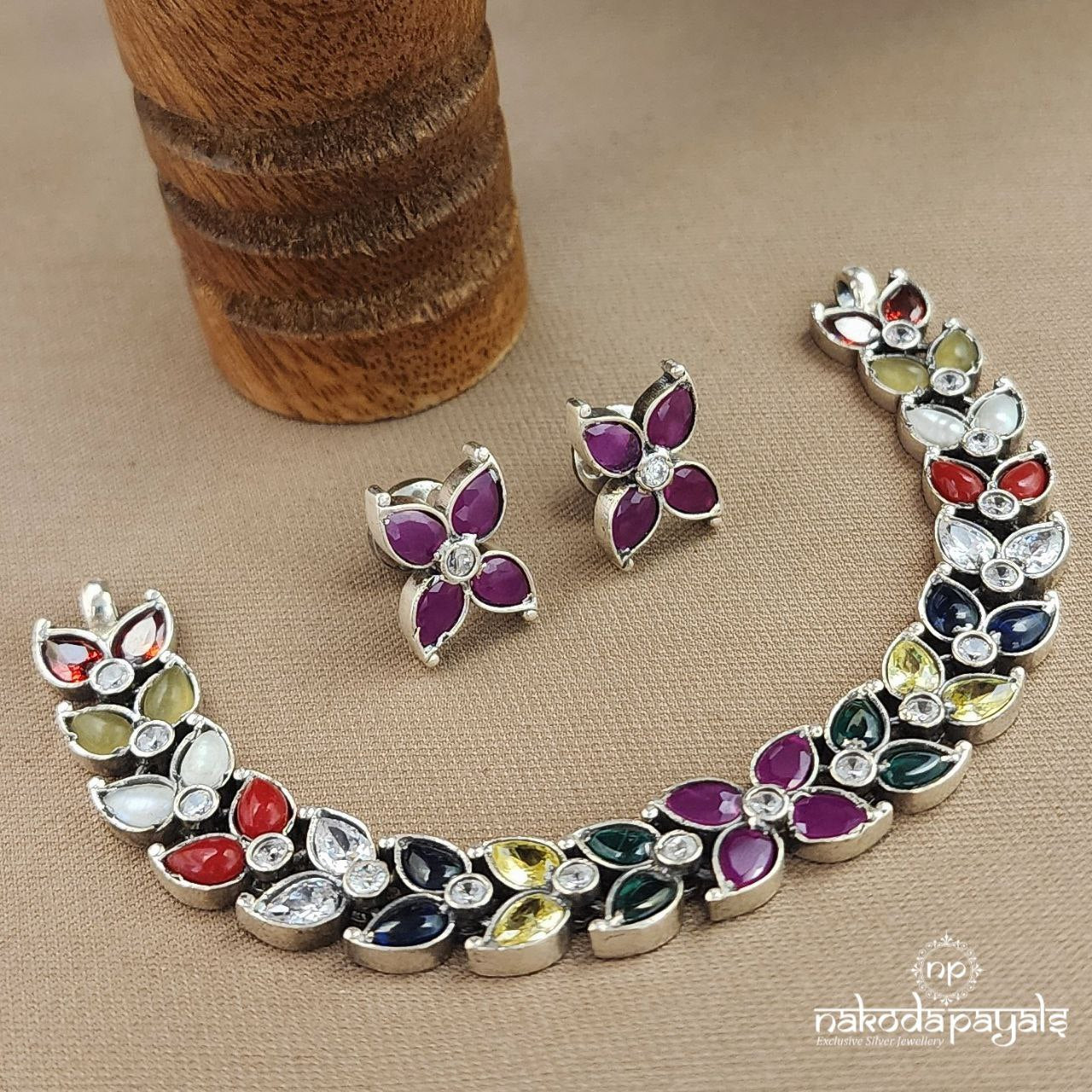 Navaratna Floral Neckpiece With Earrings (N11133)