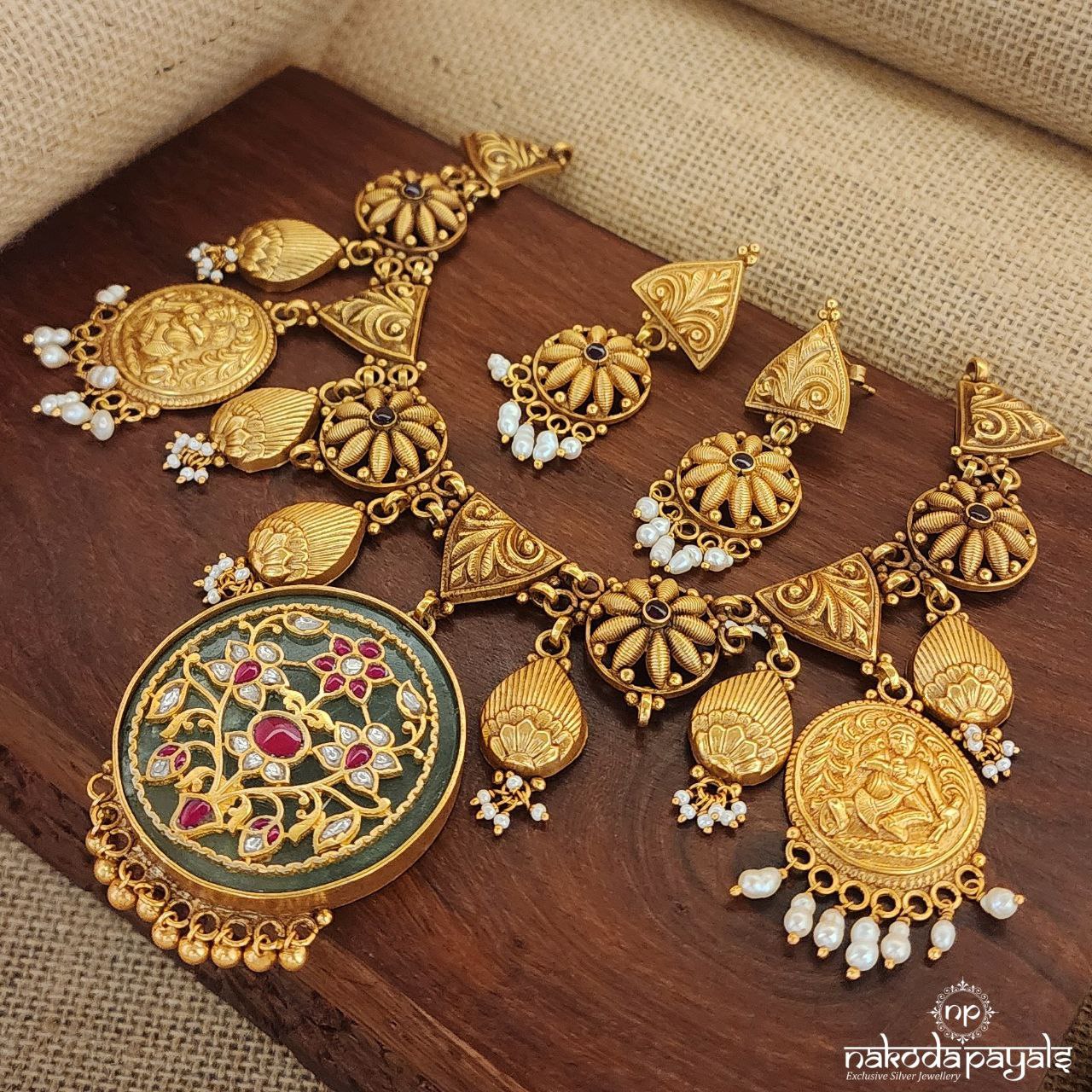 Meenakari Kundan Neckpiece With Earrings (Gn8112)