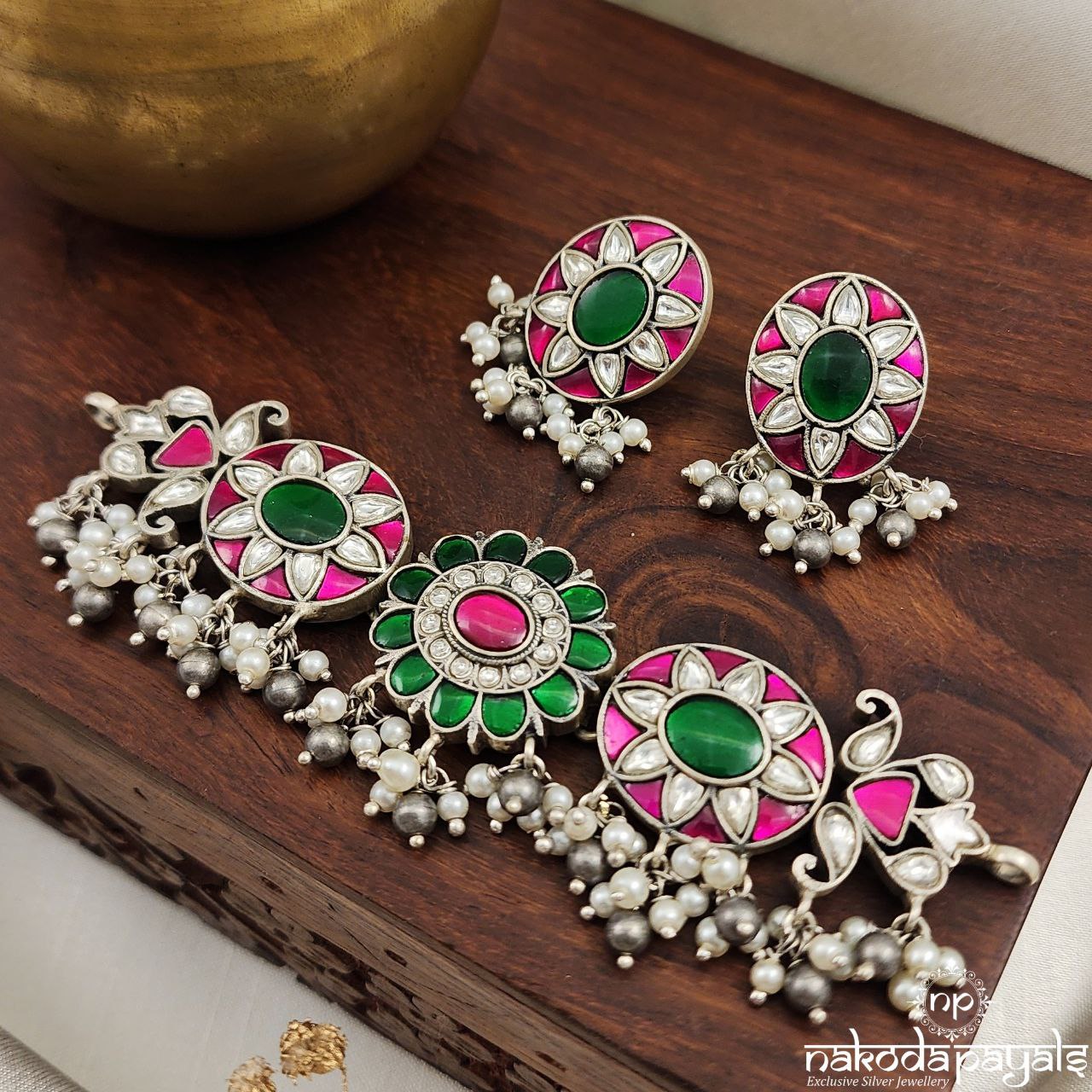 Traditional MultiColor Choker With Earrings (N10666)