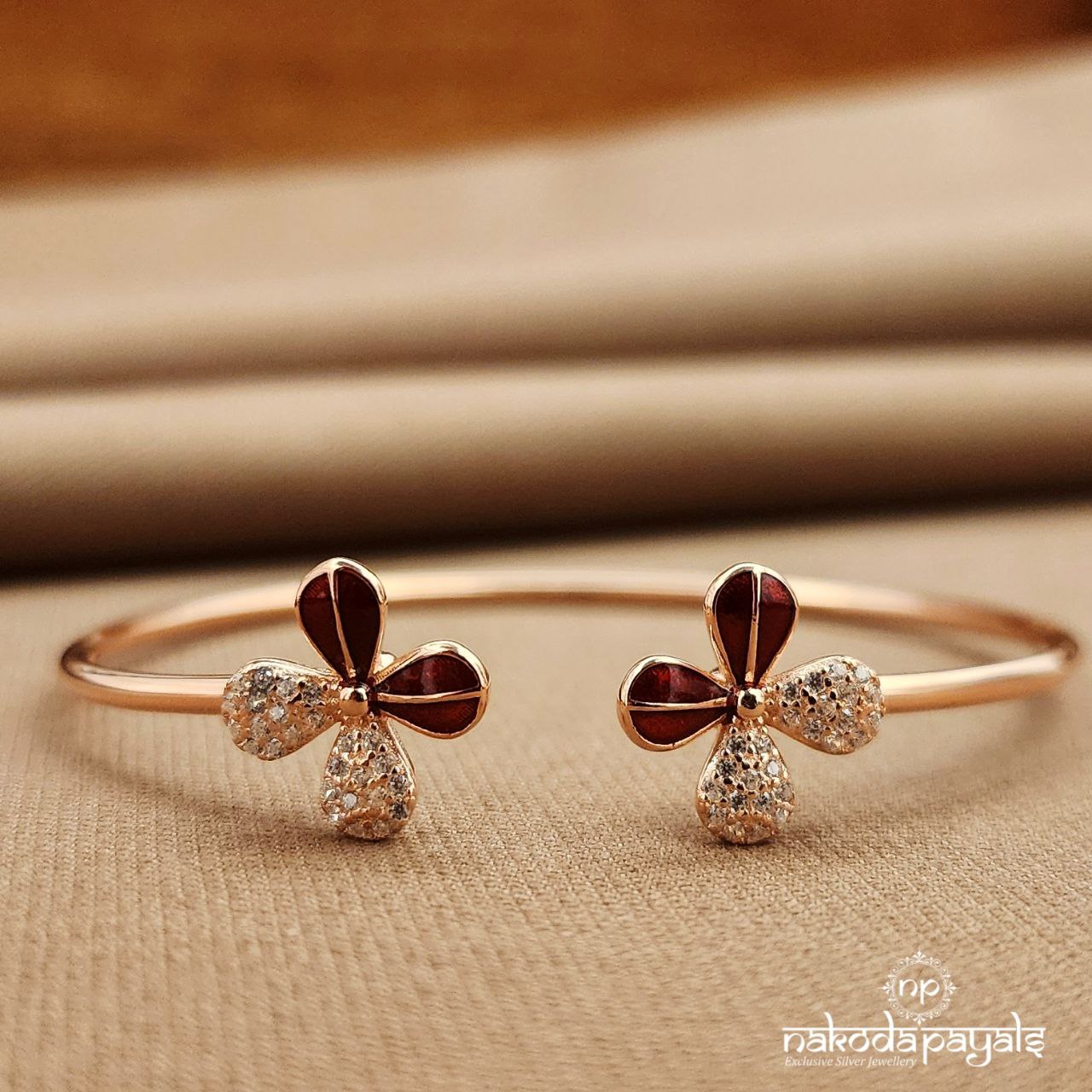 Red Floral Adjustable Kada (St3852)