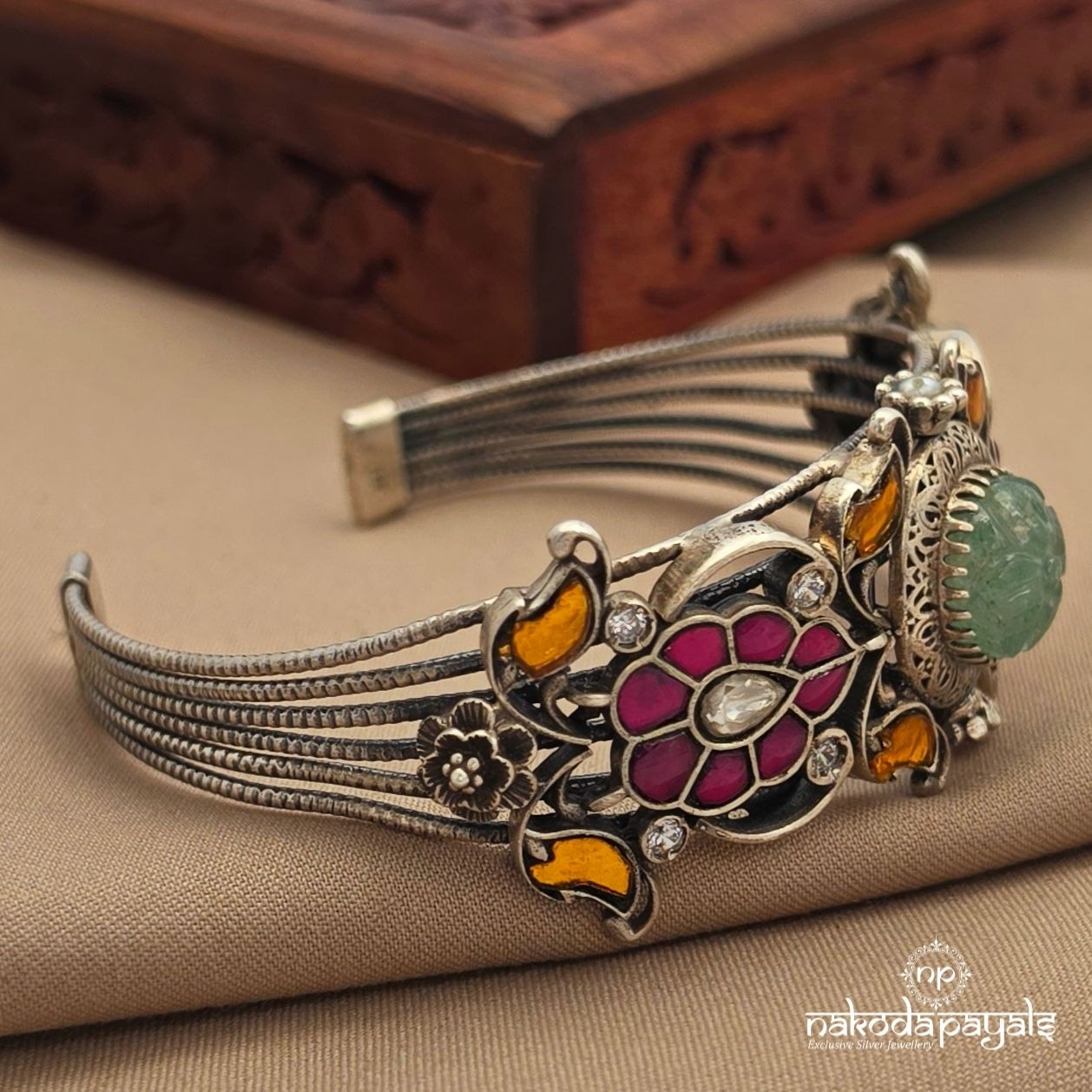 Exemplary Oxidised Cuff Kada (K6349)