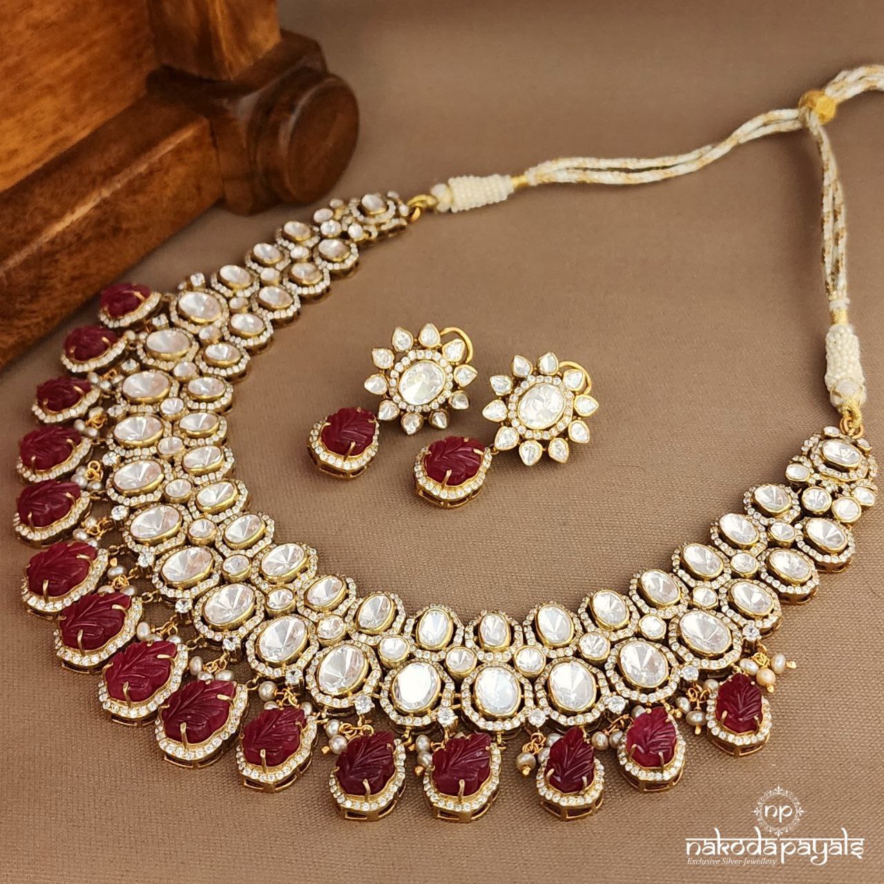 Moissanite Red Drop Neckpiece With Earrings (Gn9480)