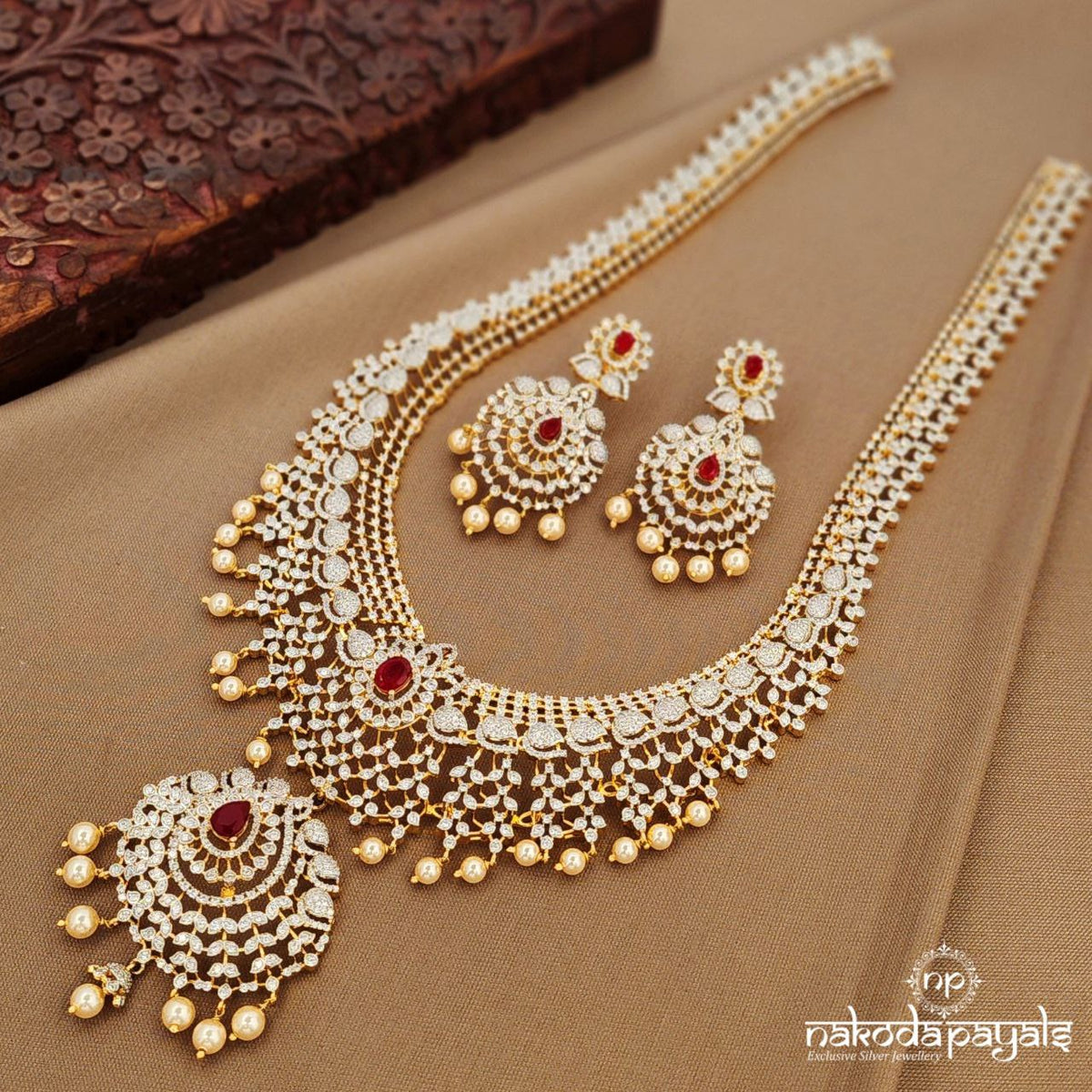 Ruby CZ Neckpiece Set (Gn9628)