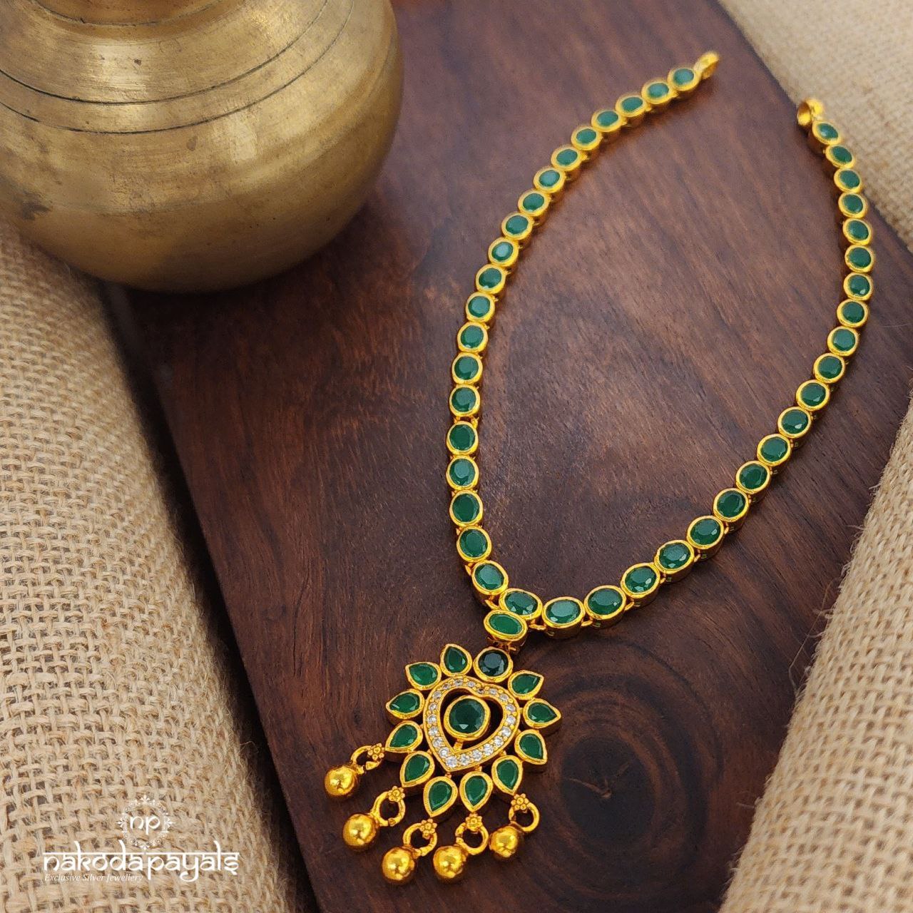 Sweetheart Green Neckpiece (Gn8907)
