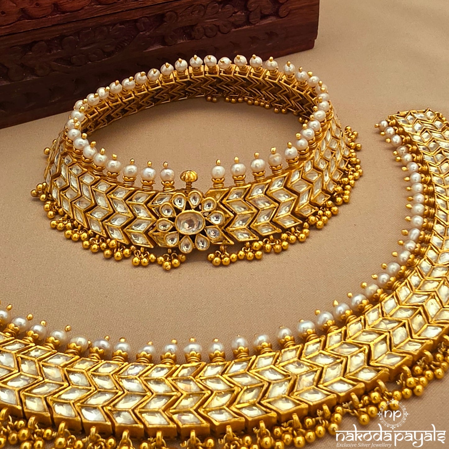 Exclusive White Kundan Anklets (A7011)