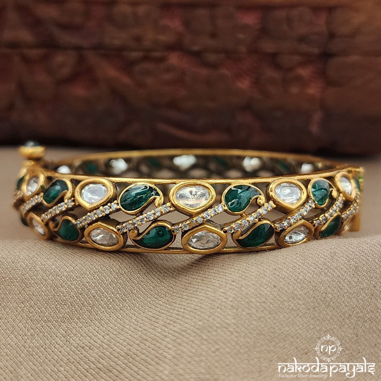 Traditional Green Mango Screw Kada (Gk3185)