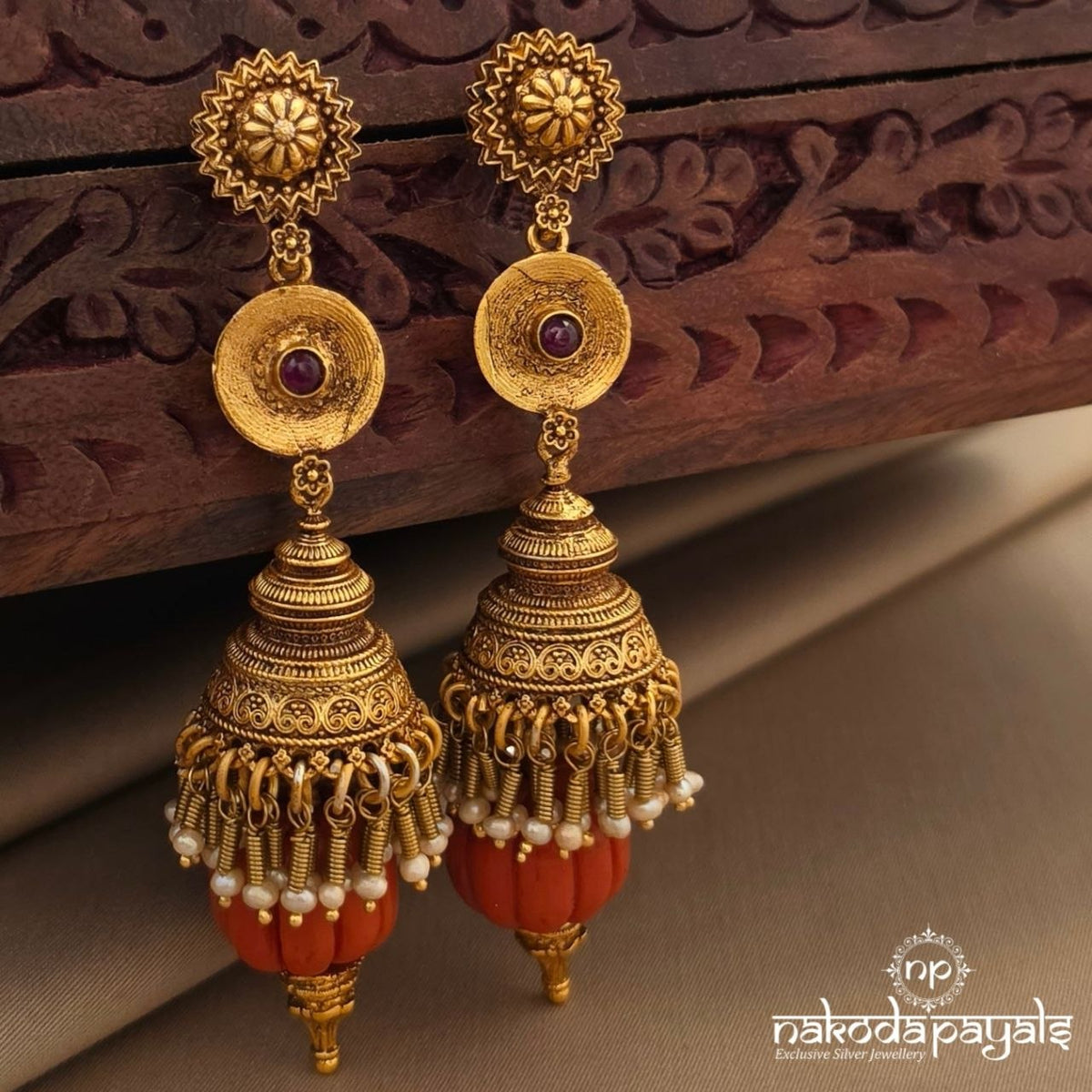 Kemp Dot Floral Coral Jhumka (Ge11500)