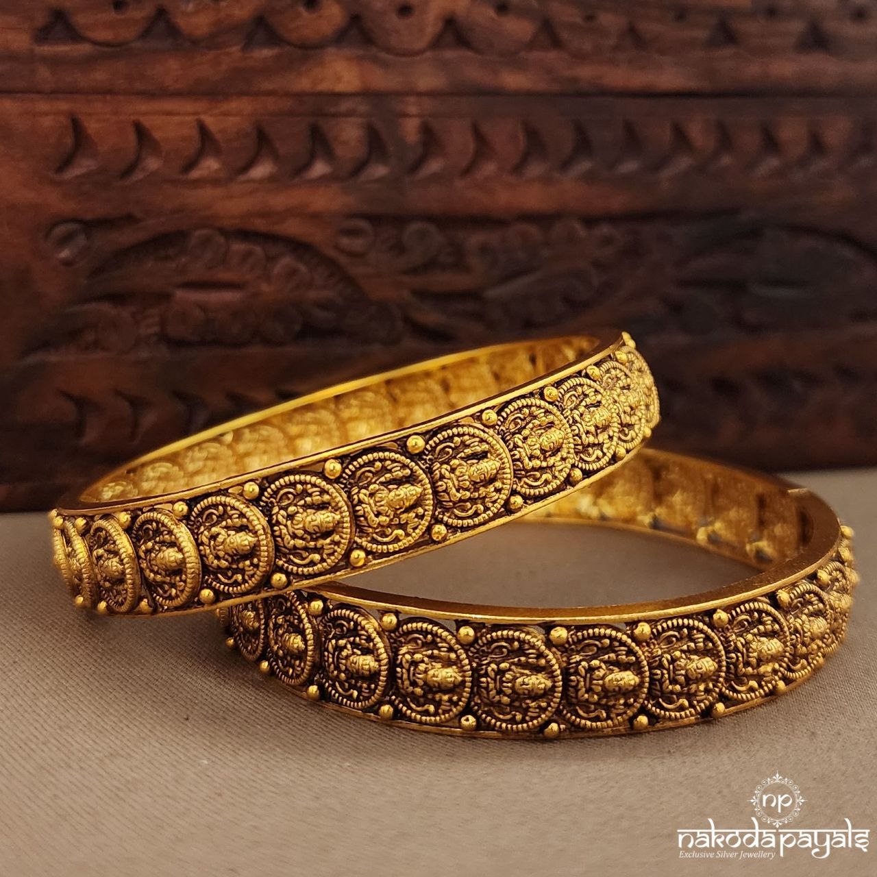 Traditional Lakshmi Kasu Bangle Pair (Gk3191)