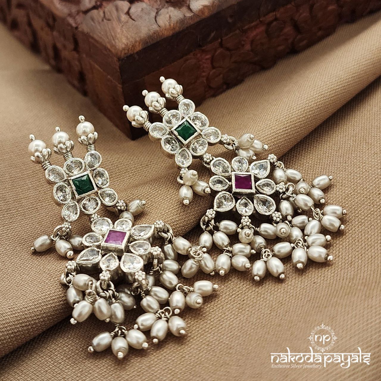Squarish Green Earrings (C3839)