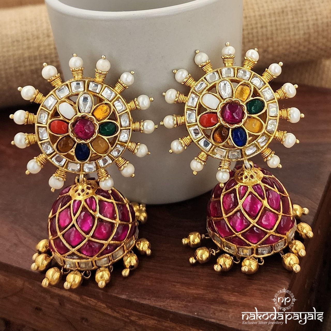 Coruscating Navratna Kundan Jhumka (Ge8271)