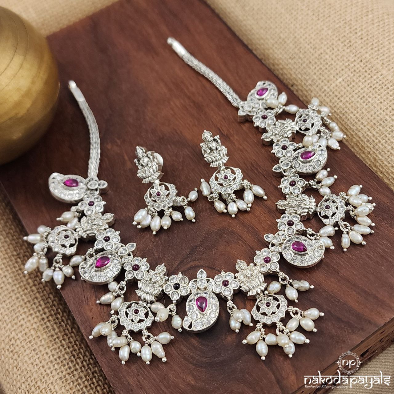 Mango Guttapusalu Neckpiece With Earrings (N10482)