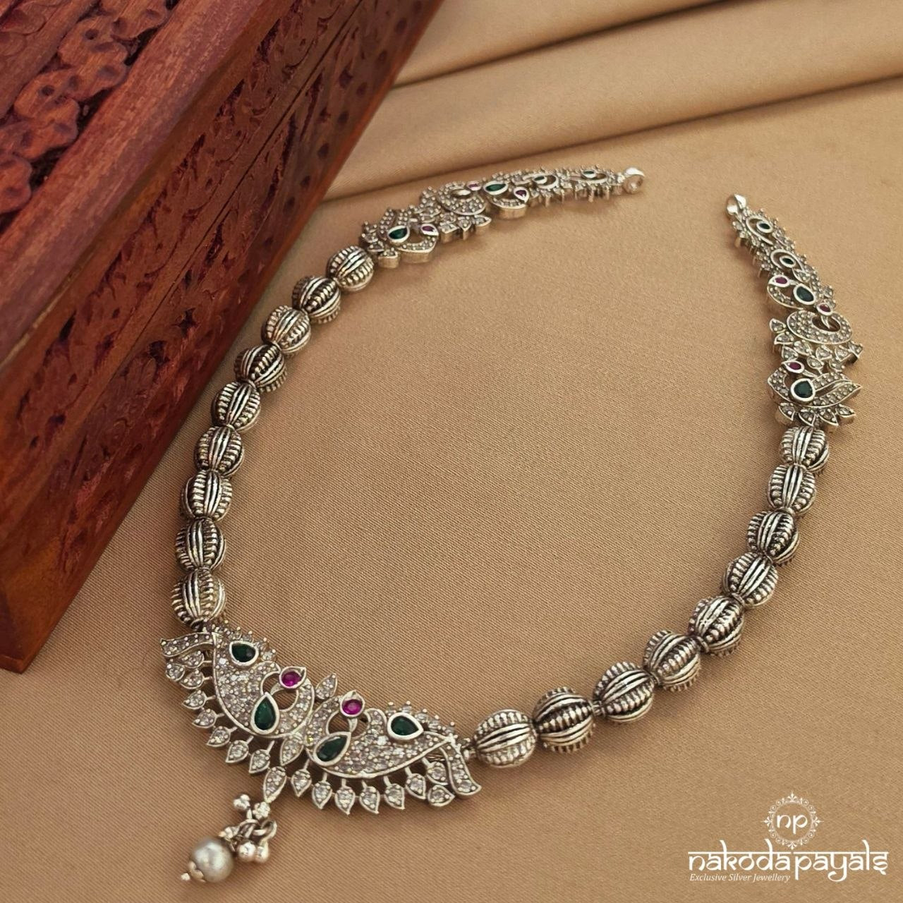 Peacock Ball Neckpiece (N11693)