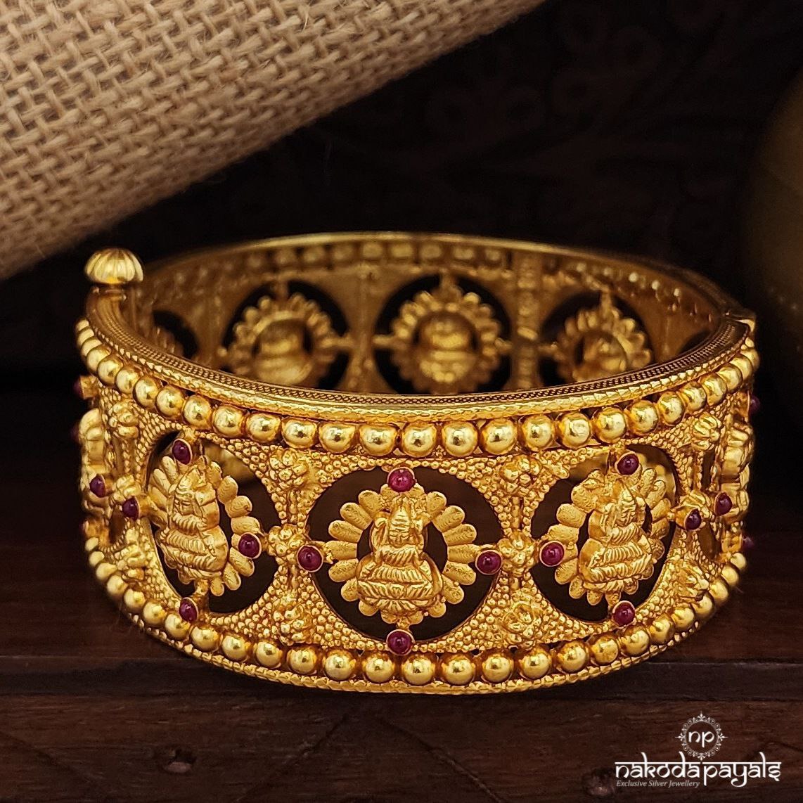 Lakshmi Openable Kada (2.2) (Gk3119)