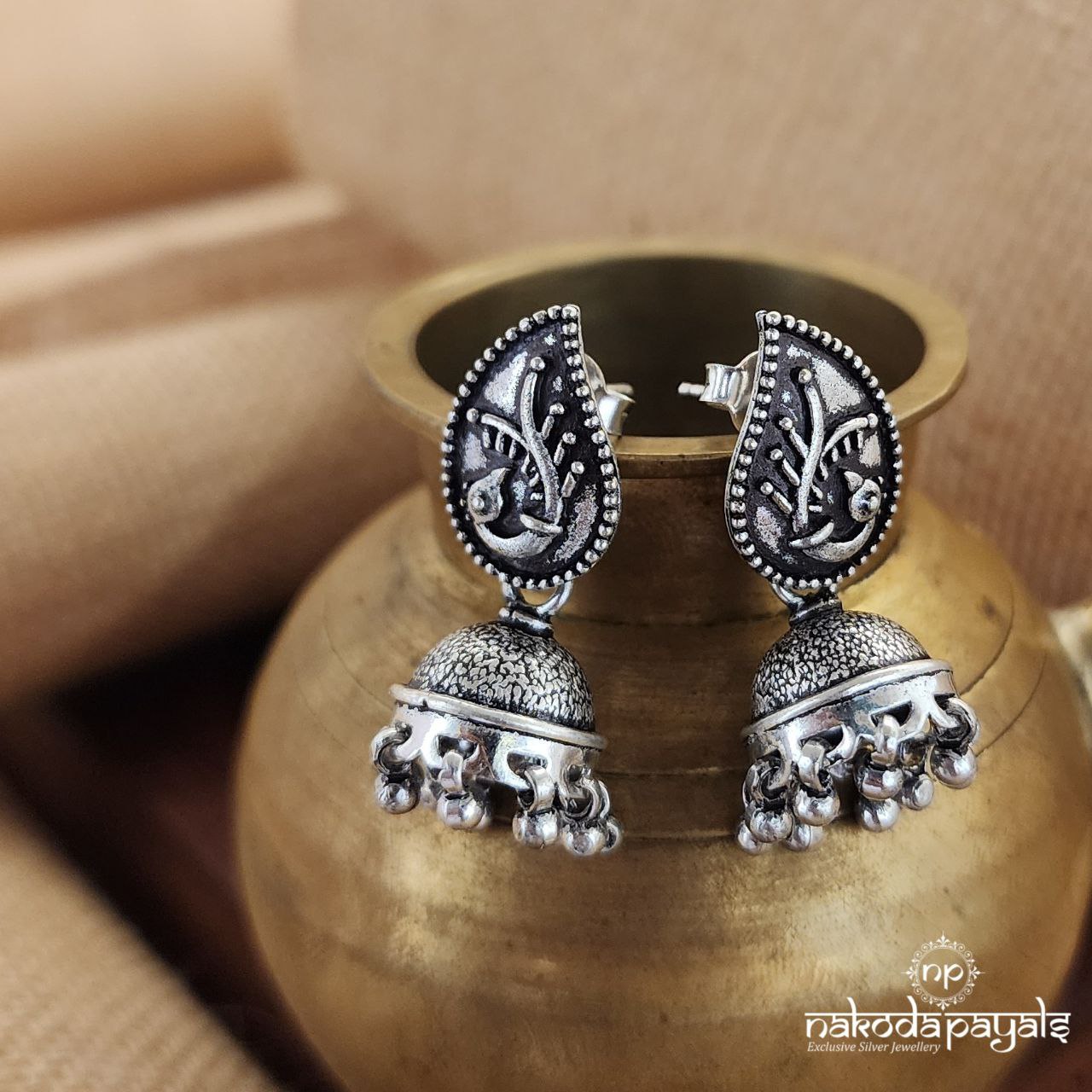 Elegant Peacock Jhumka (J8093)