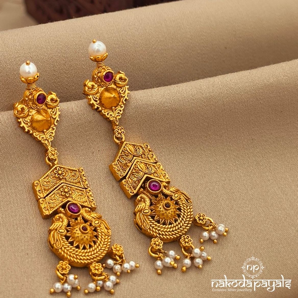 Twin Peacock Pearl Chandbali (Ge10819)