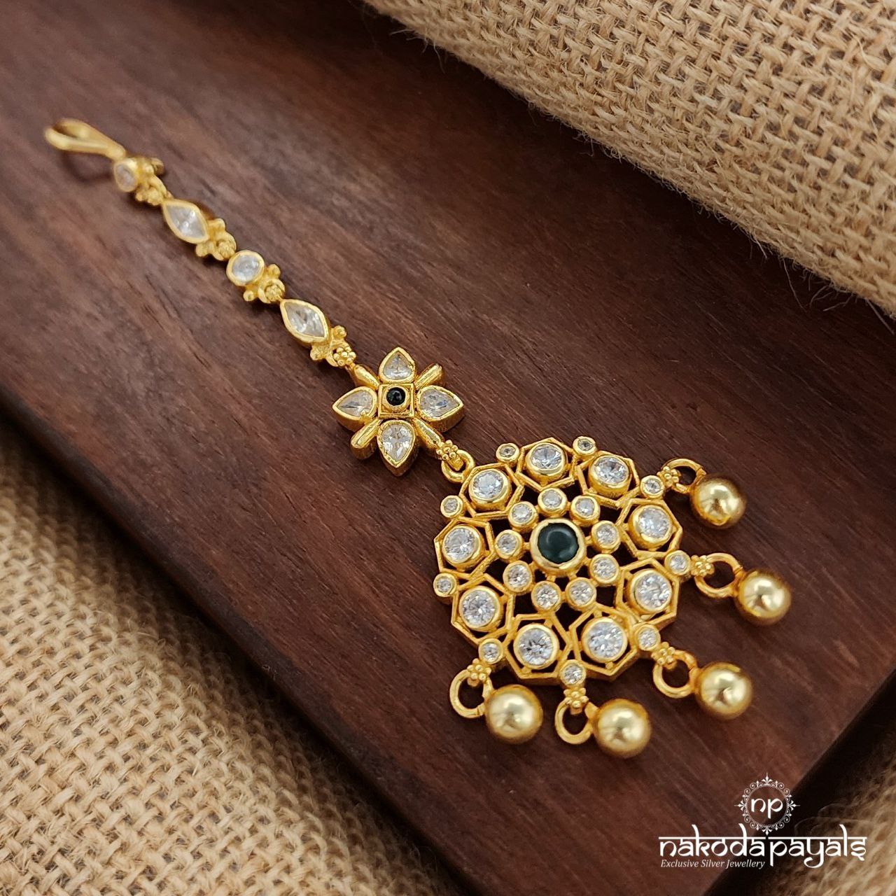 White Ball Drop Maang Tika (Gm1017)