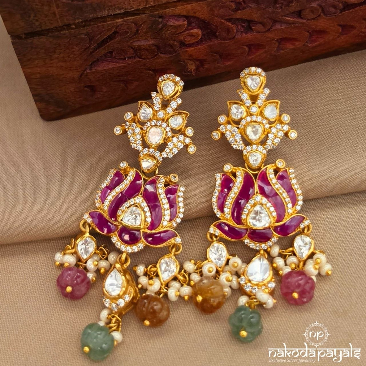 Elegant Pink Lotus Pearl Chanbali (Ge11424)