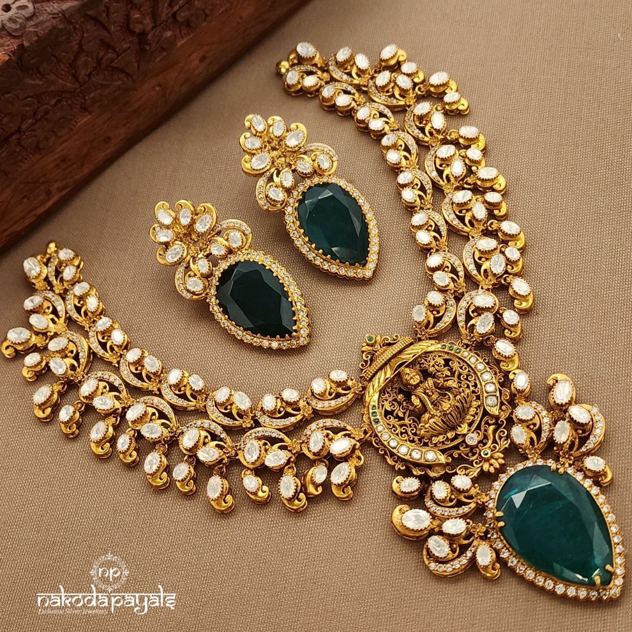 Emerald Green Moissanite Neckpiece Set (Gn9689)