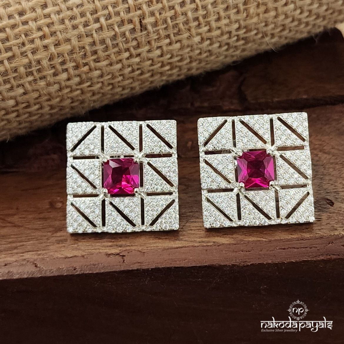 Squarish Red Studs (St3692)