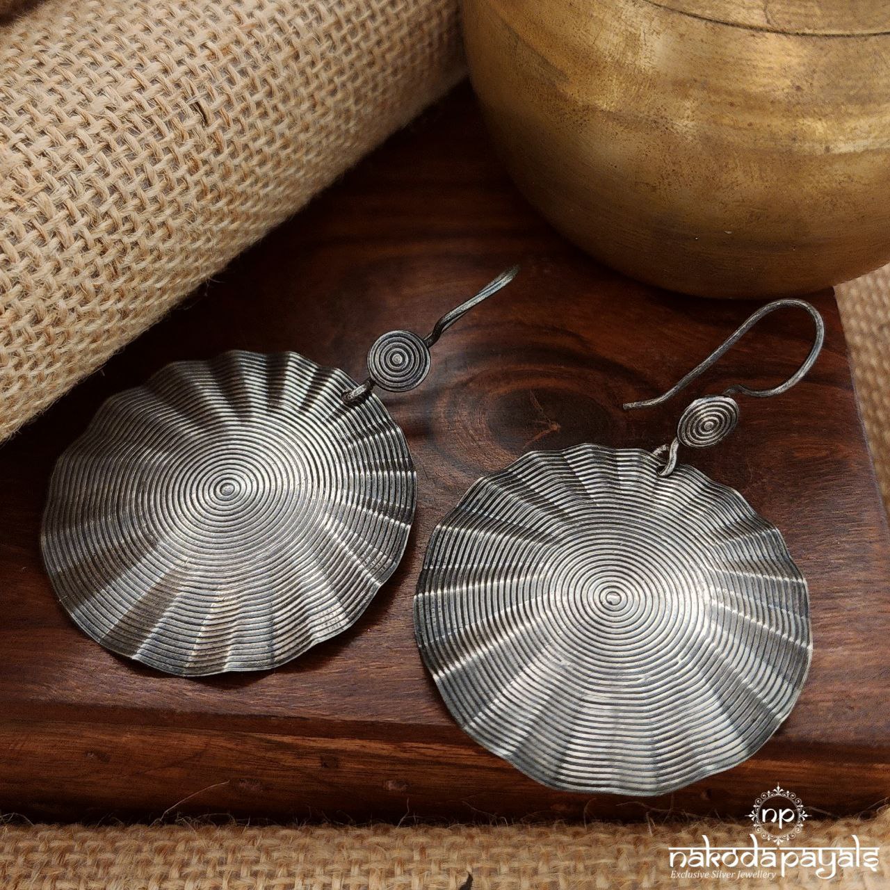 Circular Plain Hanging (C3369)