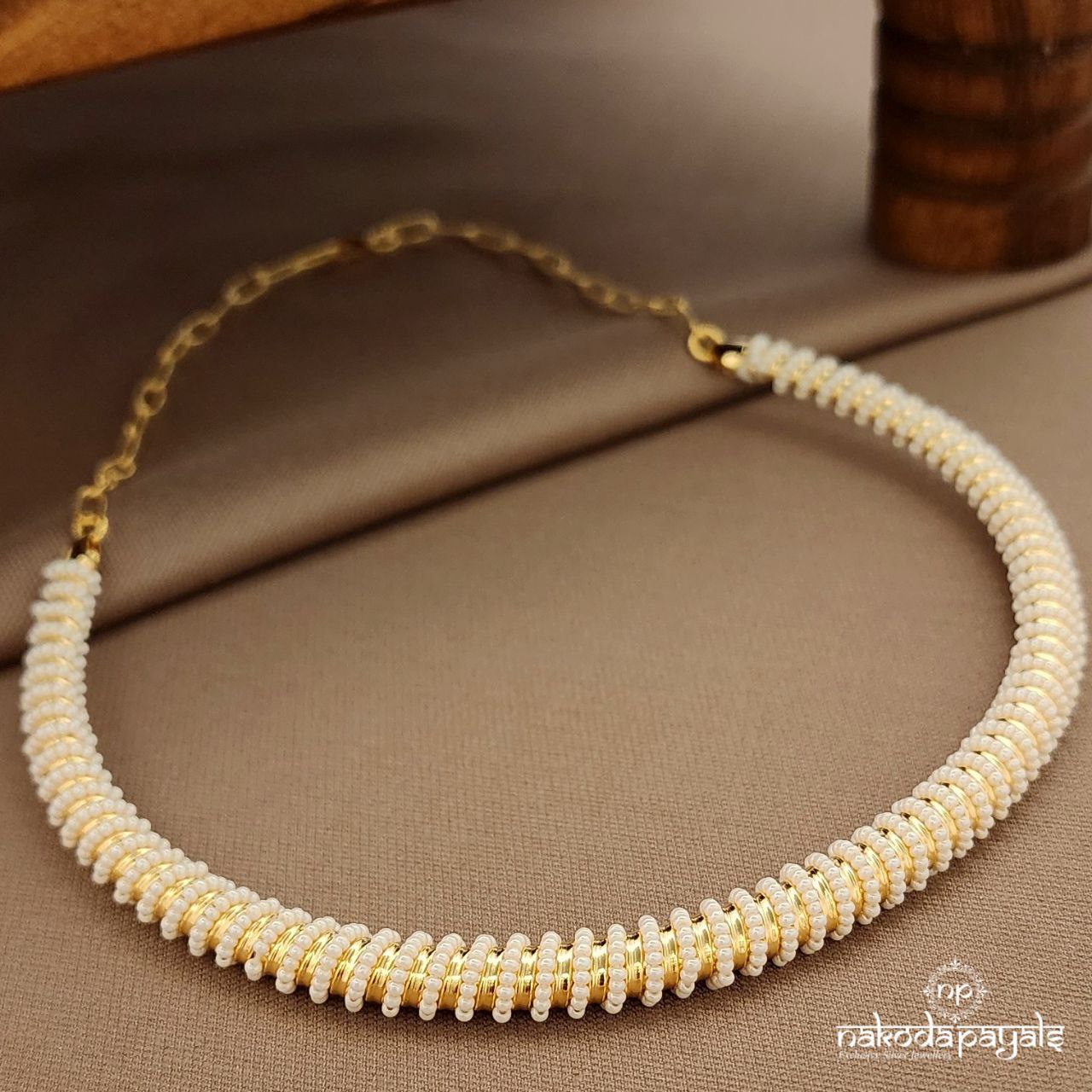 Pearled Glorious Hasli (Gn9440)