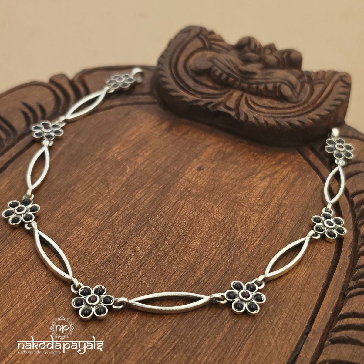 Elegant Blue Floral Neckpiece (N12210)