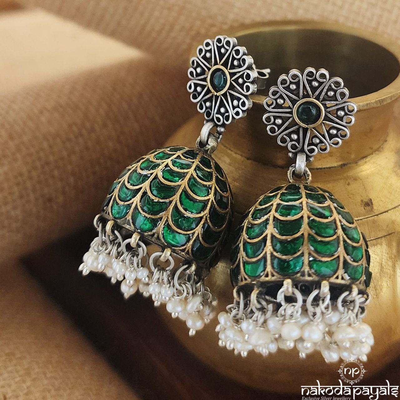 Emerald Green Dual Tone Jhumka (J8113)
