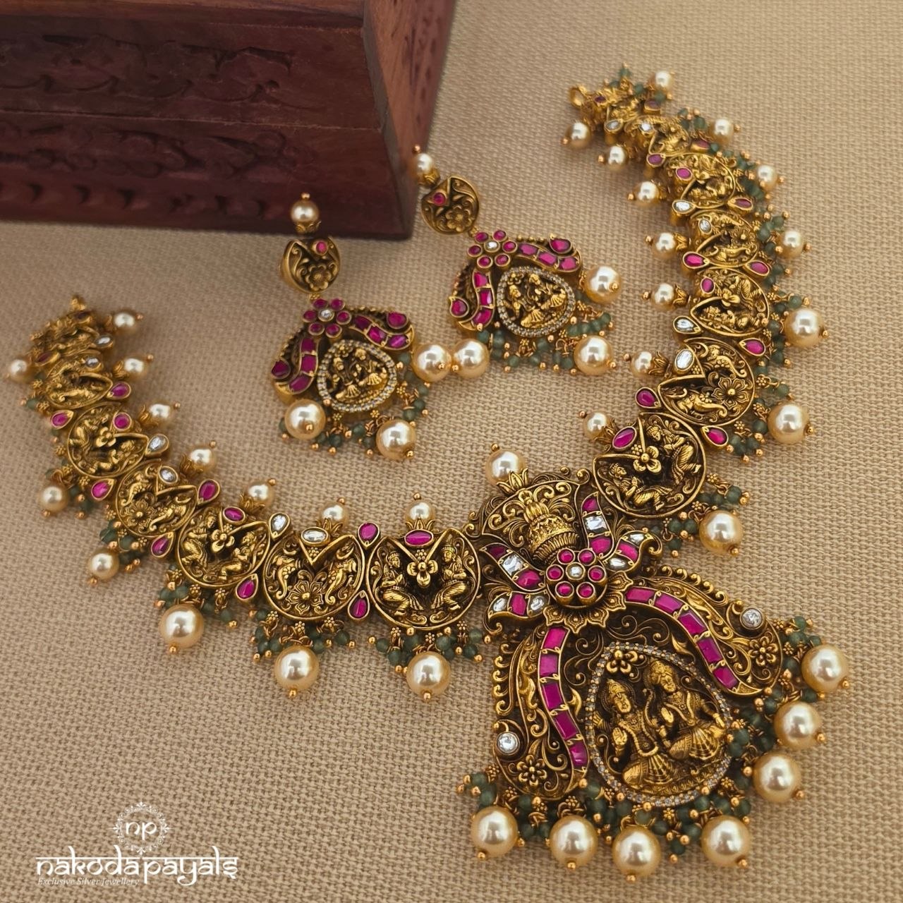 Traditional Ram Sita Neckpiece With Earrings (Gn10598)
