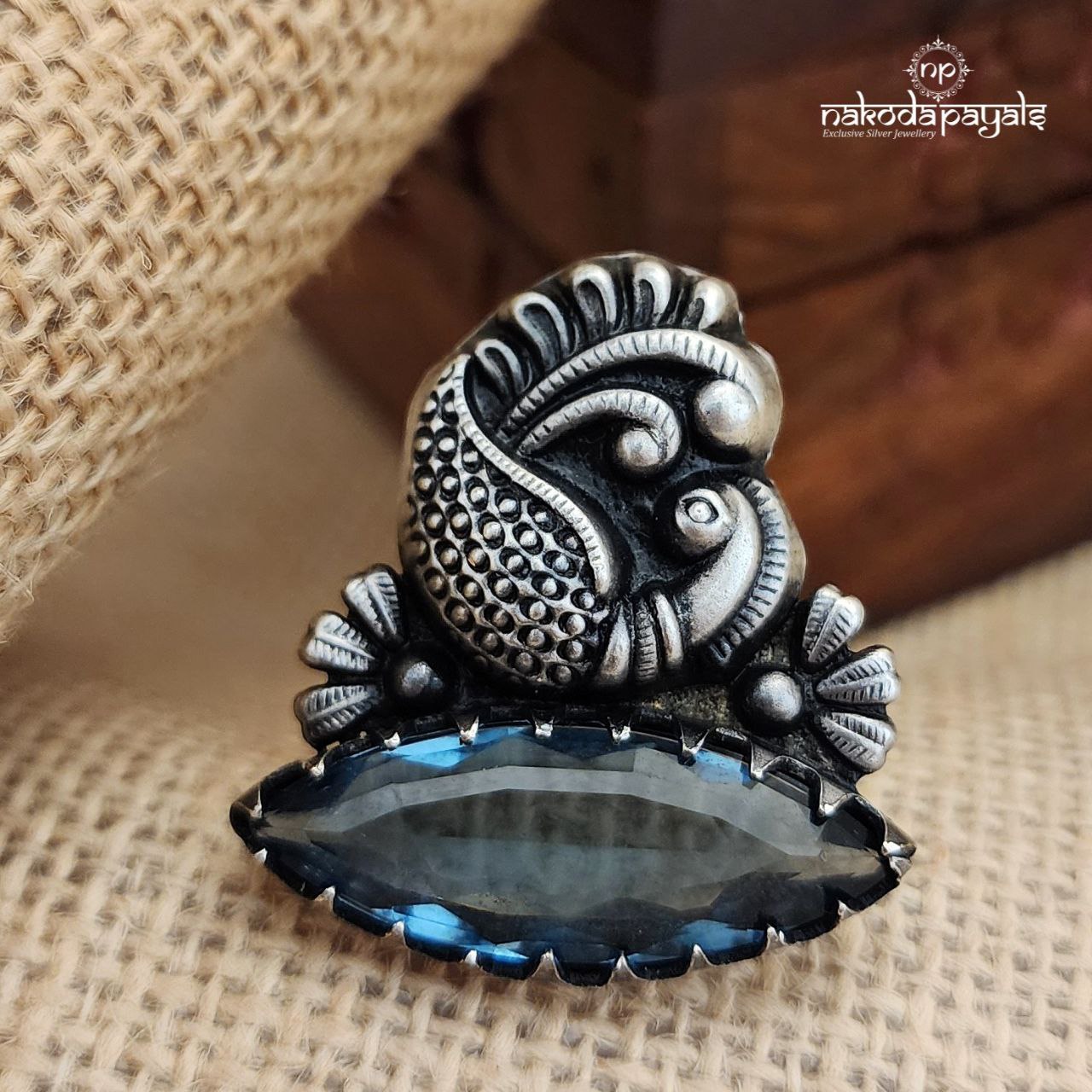 Blue Nova Peacock Finger Ring (F2502)