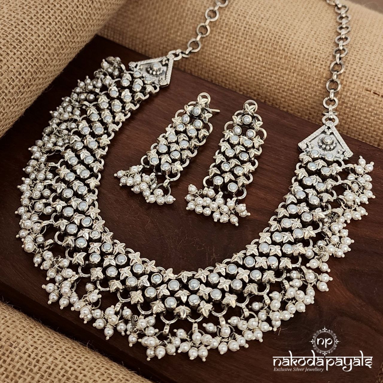 Pearled Ball Neckpiece With Earrings (N10974)