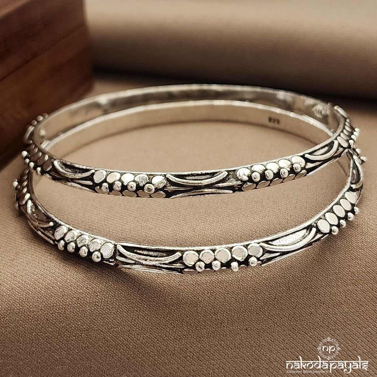 Gorgeous Bangle Pair (K6176-78)